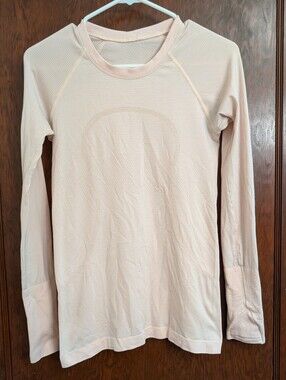 GUC Lululemon Swiftly Tech Long-Sleeve Shirt 2.0 Hip Length